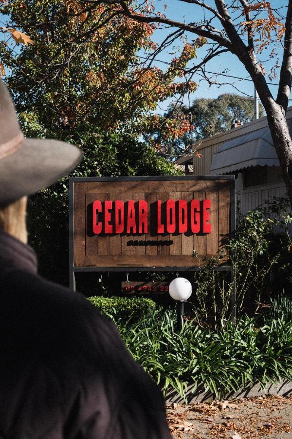 Cedar Lodge Braidwood Exterior photo